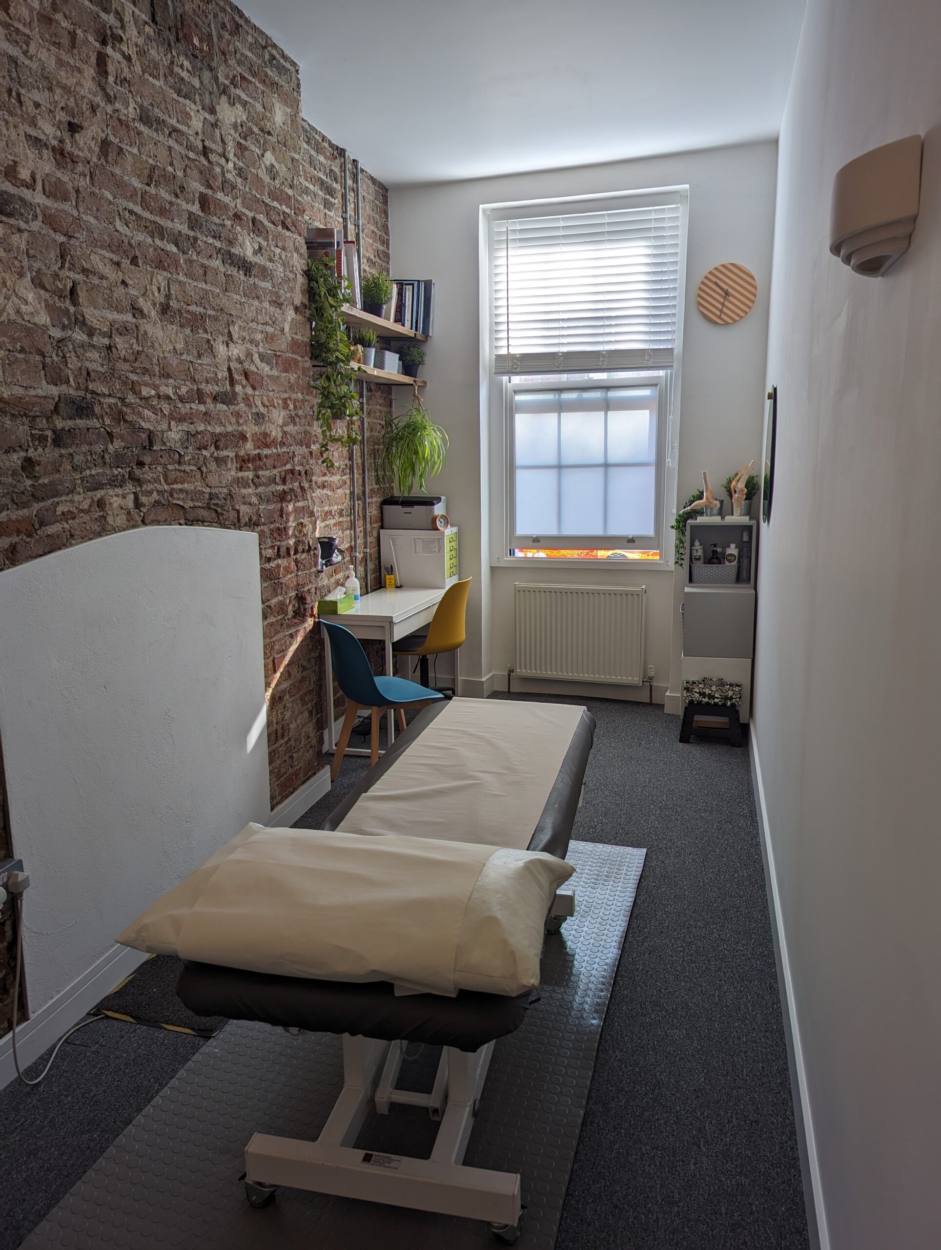 Harper Road Osteopath Treatment Room